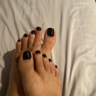 Angel Toes