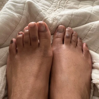 A Real Girls Toes