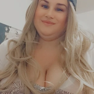 Azismiss AmateurArt BBW Feedee