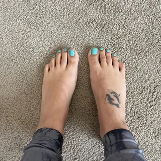 Barefoot Bunny