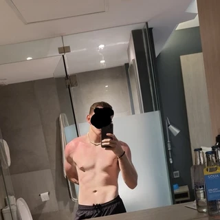 Aussie Masc Bottom