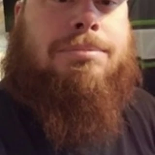 chubby_bearded_guy