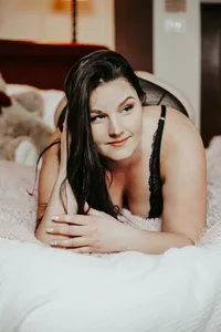 Curvyboudoirbaby5