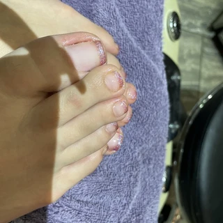 cute feet and nails