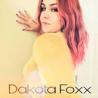 Dakota FoxX