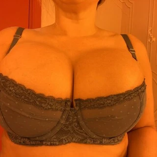 32dddmilf