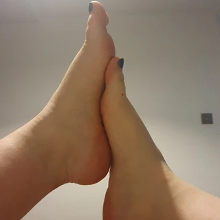 Desires feet for you