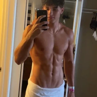 Dylan Nichols