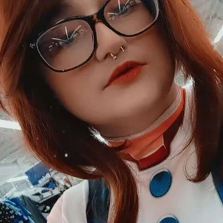 Michelle Cosplays