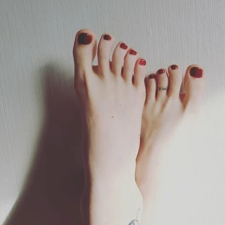 emilys.feet22