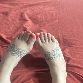 sweet feet