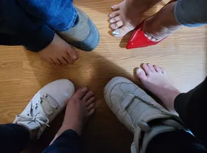 Feet squad