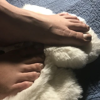 Feetcticious