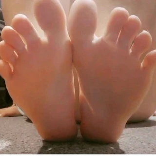 Sexy feet