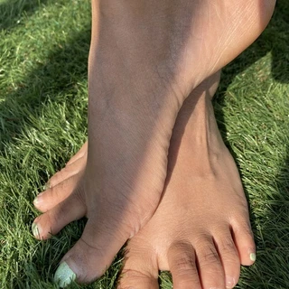 FeetphotoID