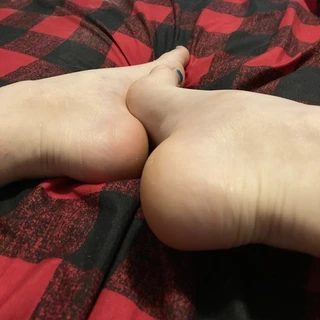 Feet Pics