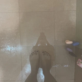 OnlyFeet