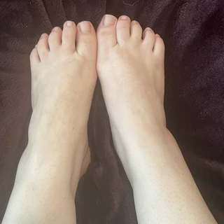 Crystals Feet