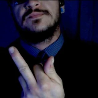 Genuine Bussy - F*ck Me On #Chaturbate