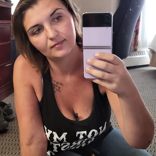 SexyGreenEyedMama88