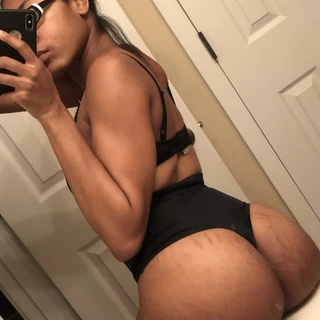 PhatAssWetPussy