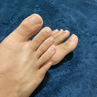 His Amazing Feet