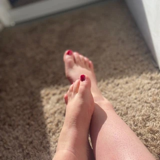 HotToeMom