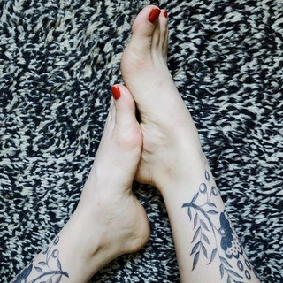 Angel Feet