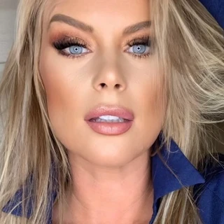 Justblondiejay