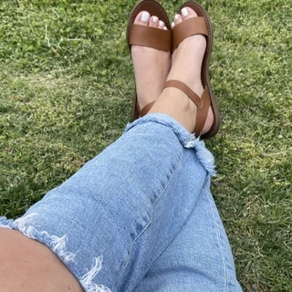 Just cute toes