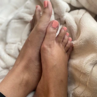 Lana Del FEET