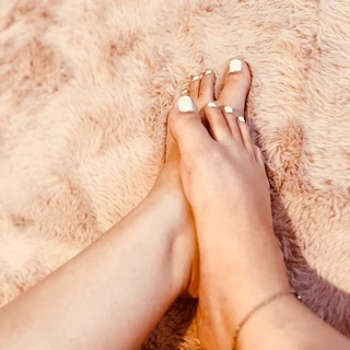 Mom's Sexy Feet xoxo