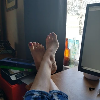 Mommy Feet x2