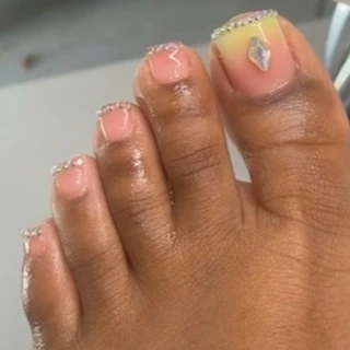 Mos Pretty feet