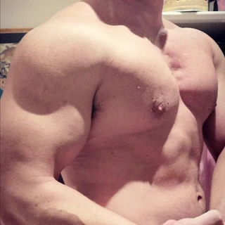 Muscles McDadBod