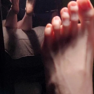 Mygiantfeets