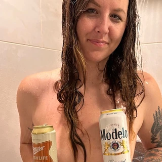 Natasha Nightly ❤️💋🍻🛁