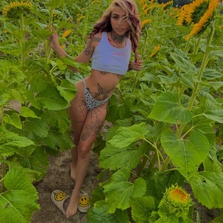 Brii bri  ( FREE SOLO ONLYFANS)