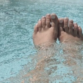 OlivasLuxuryOnlyFeet