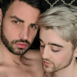 onlyfansgaycouplexxx