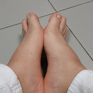 PaulaNurseFeet