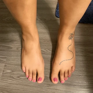 Please These Feet