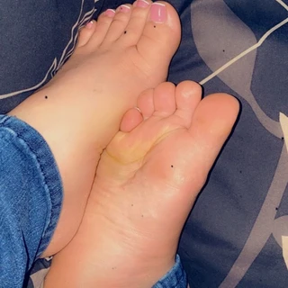 Small_Sexy_Feet