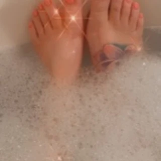 Pretty Feet