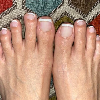 pretty feet