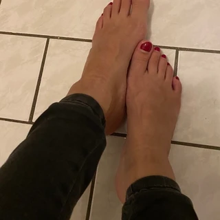 roxanne_feet_ryan