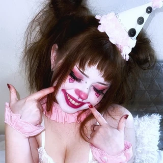 ScarlettClownFree