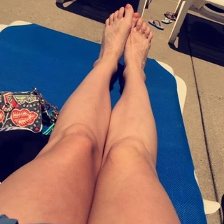 sexy feet