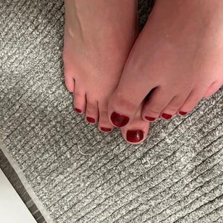 Silver Toes