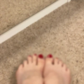 SimplySomeFeet